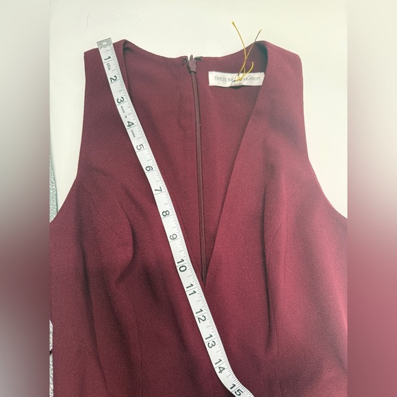 Dress the Population Catalina Crepe‎ V-Neck Sleeveless Fit-and-Flare Dress NWT - Picture 6 of 9